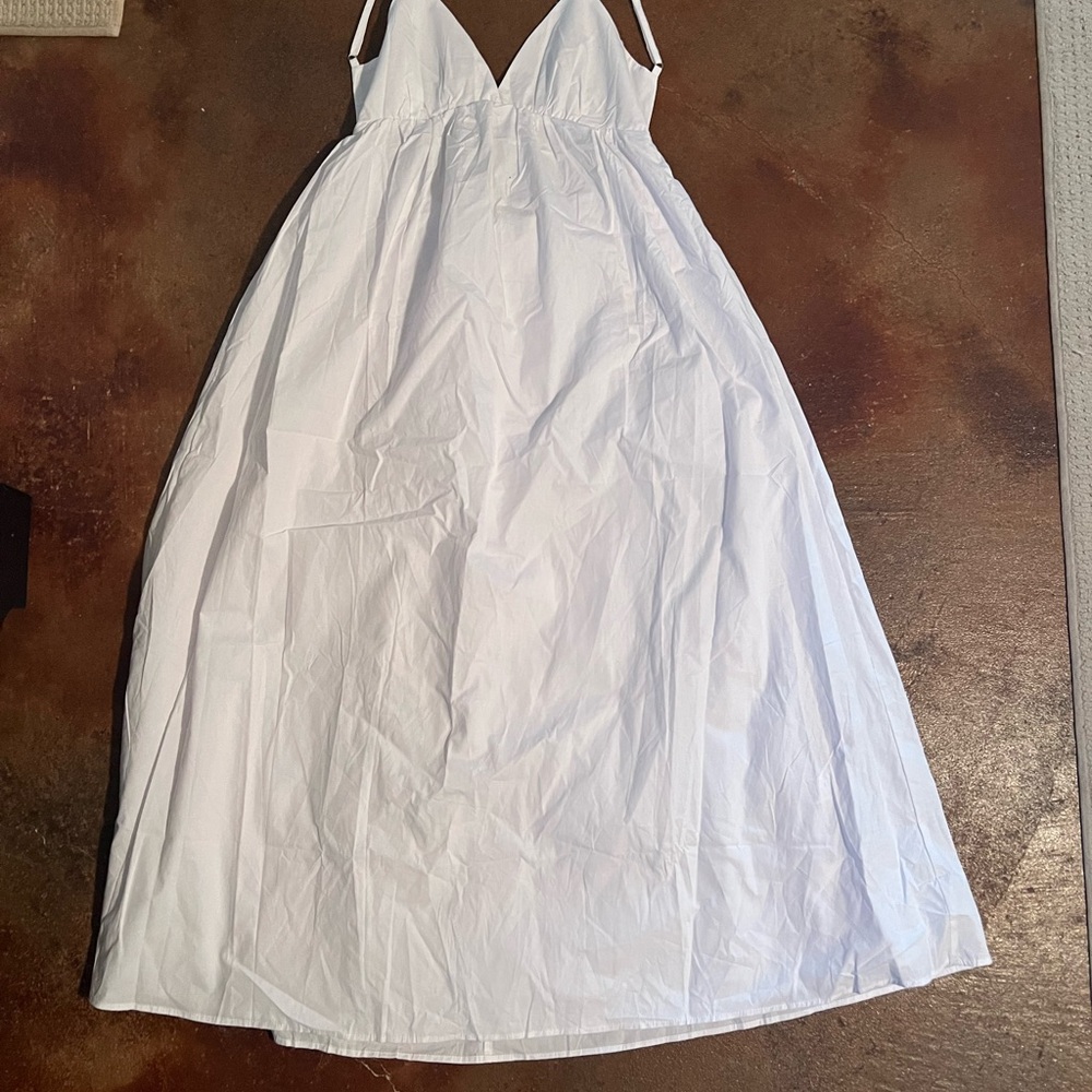 Elegant White Maxi Dress